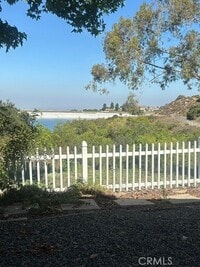 Building Photo - 7083 E Shorecrest Dr