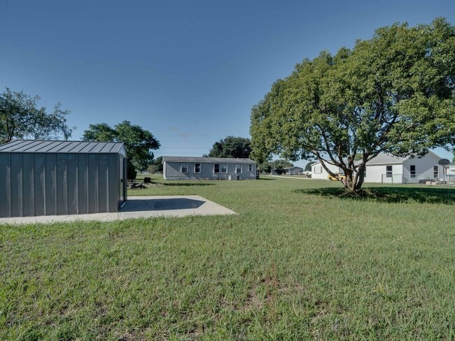 Building Photo - 3 Bedroom Single Family Home in Lady Lake