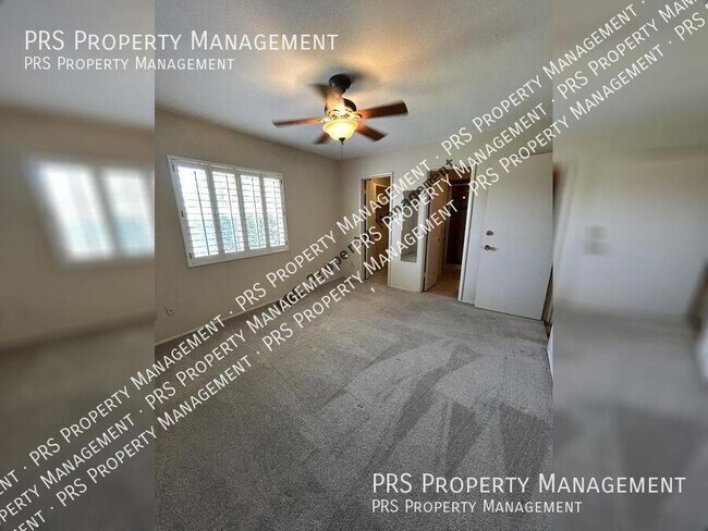 Building Photo - 6926 E Windsor Ave