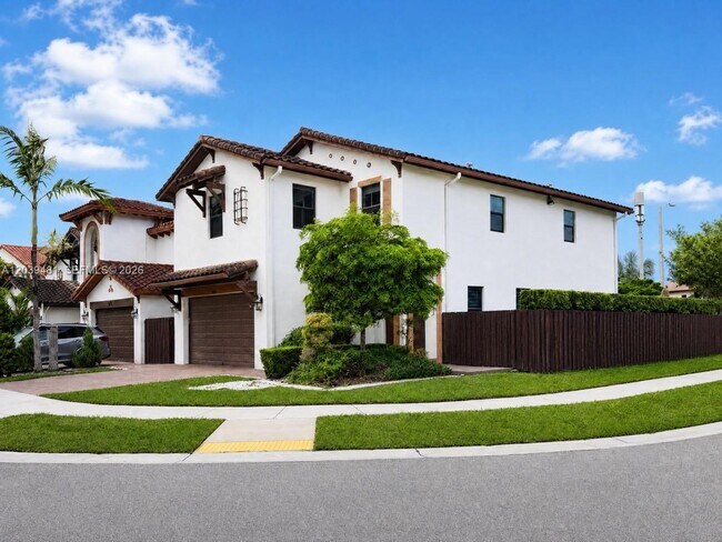 Building Photo - 8605 NW 102nd Ct