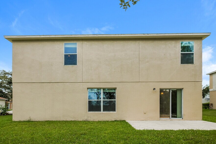 Building Photo - 3214 St Croix Ln