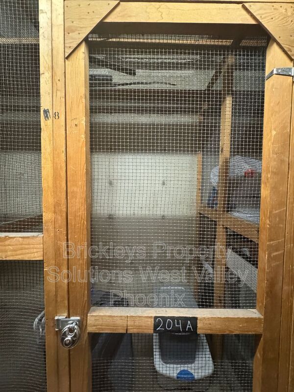 Building Photo - 2323 N Central Ave