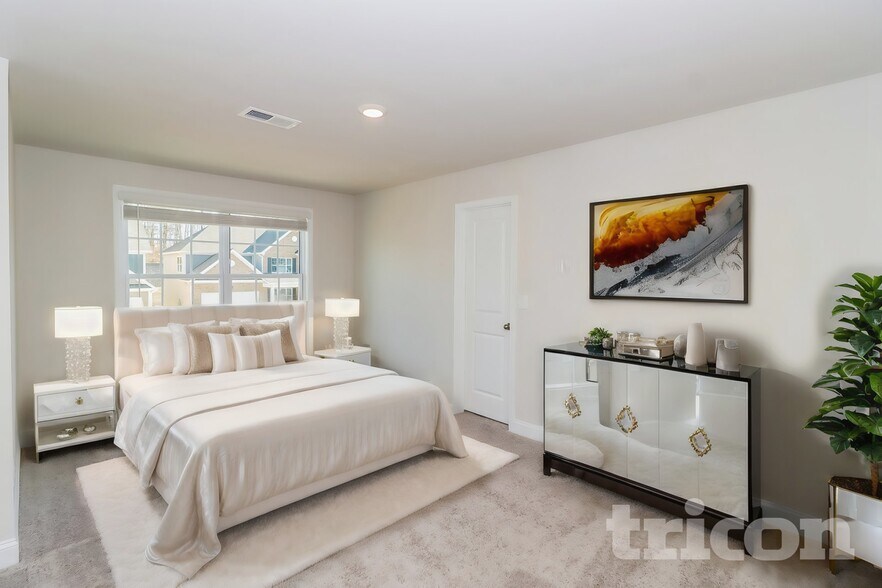 Building Photo - 147 Kingshall Rd