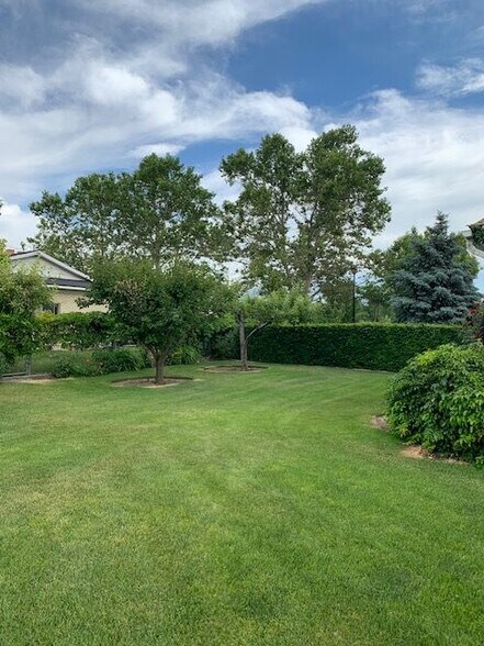 Building Photo - 680 W 4800 S