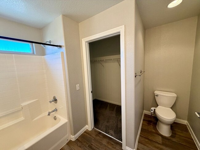 Building Photo - 3 story in Silverado Ranch