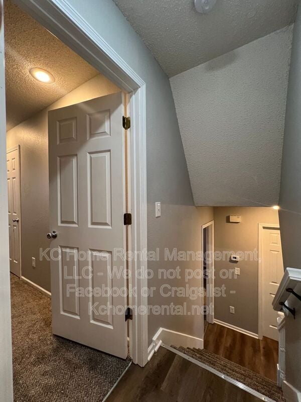 Building Photo - 1416 SE 7th Pl