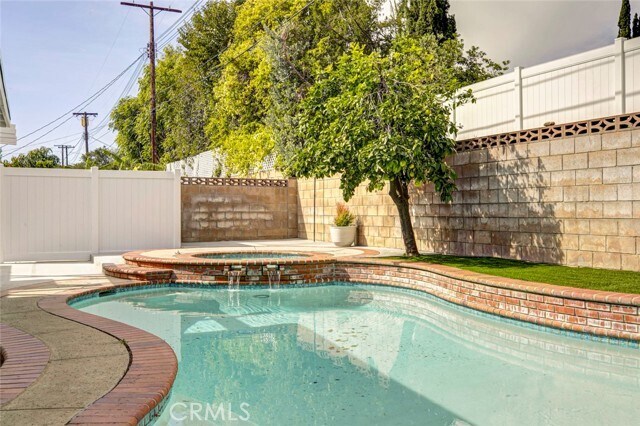 Building Photo - 20625 Lemarsh St