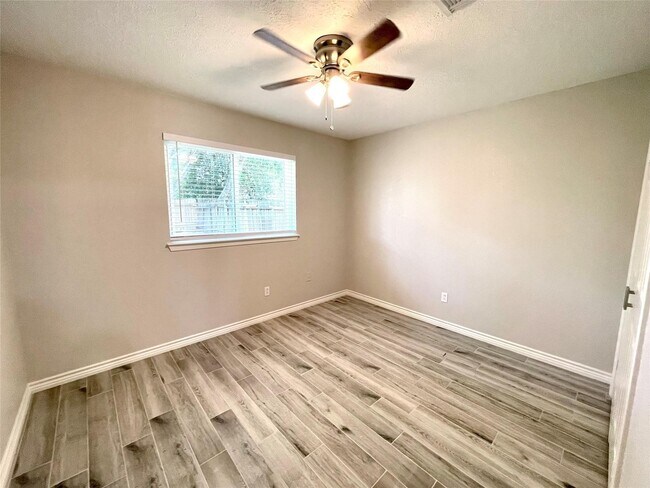 Building Photo - 18635 Andalusian Dr