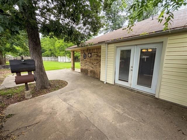 Building Photo - 4604 Lawndale Dr