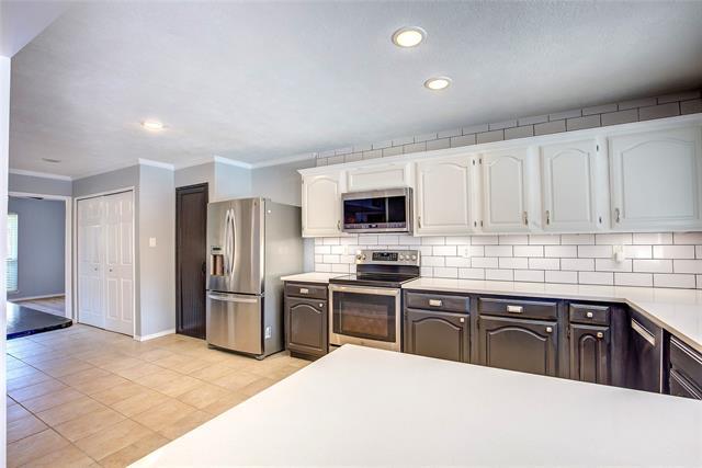 Building Photo - 5233 Reed Dr