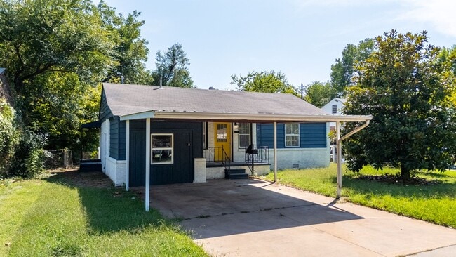 Building Photo - 3 Bedroom Rent to Own Home Available!