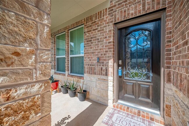 Building Photo - 3423 Hackberry Tree Ln