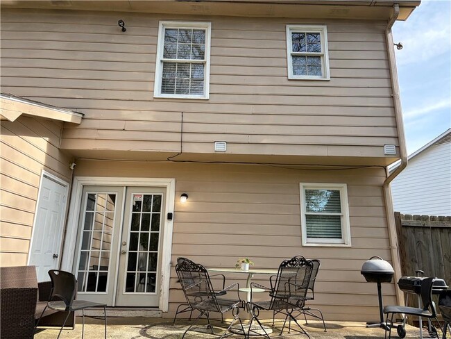 Building Photo - 5291 Stonebush Terrace