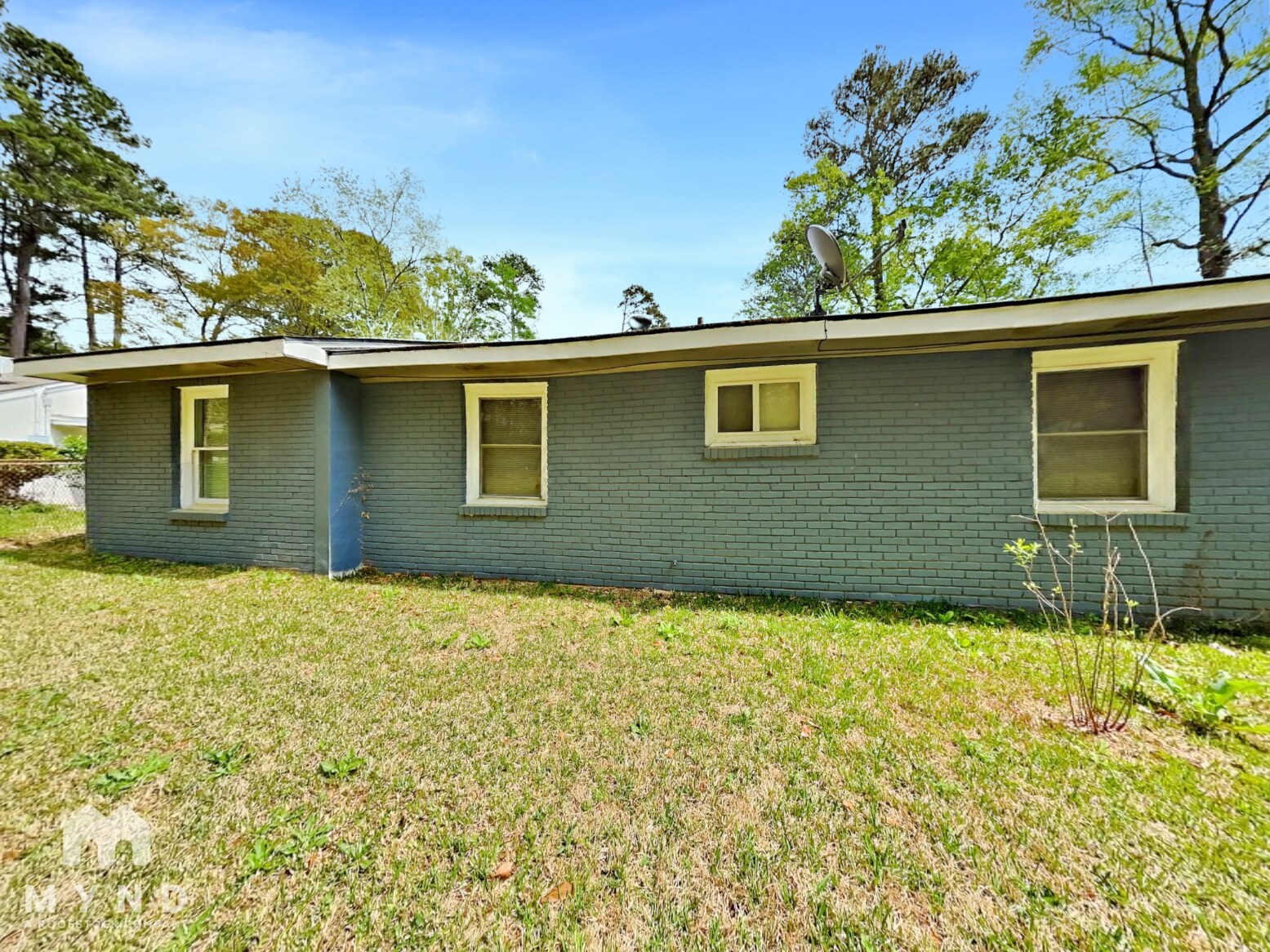 Building Photo - 6497 Voyles Dr