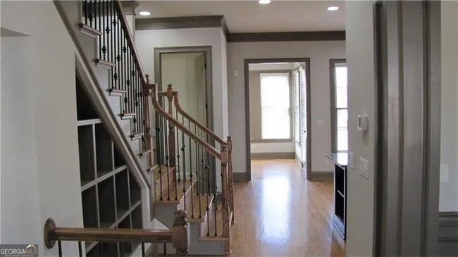Building Photo - 6556 Bennington Bluff Ct
