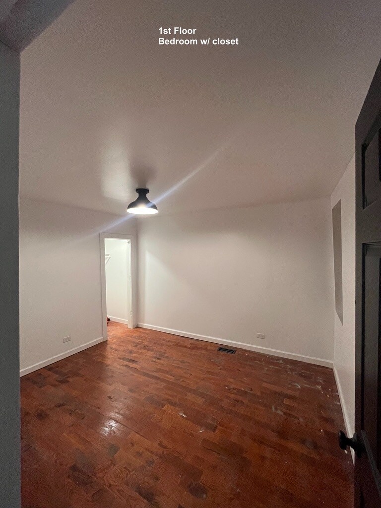 Building Photo - 1751 W 21st Pl