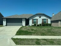 Building Photo - 3409 Sandstone Dr