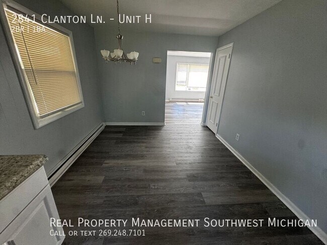 Building Photo - 2841 Clanton Ln