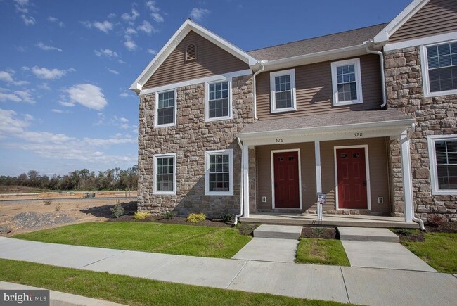 Building Photo - 530 Byler Cir