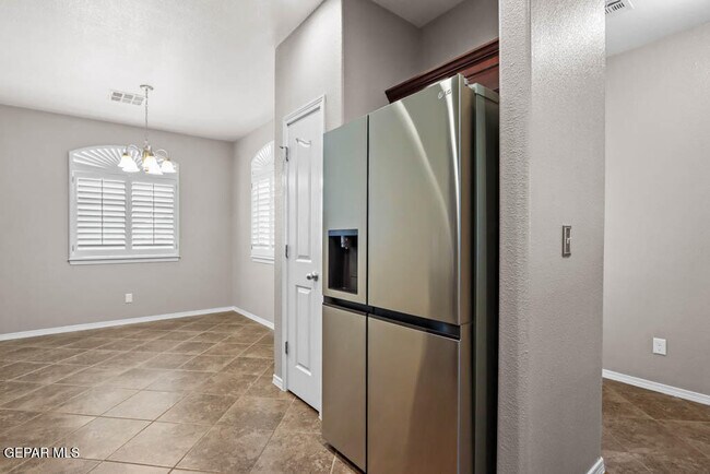 Building Photo - 14229 Bluesky Point Ct