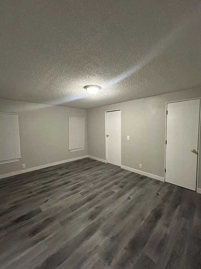 Building Photo - 188 AN Cir