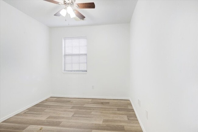 Building Photo - 11357 Gil Rodriguez Lp W