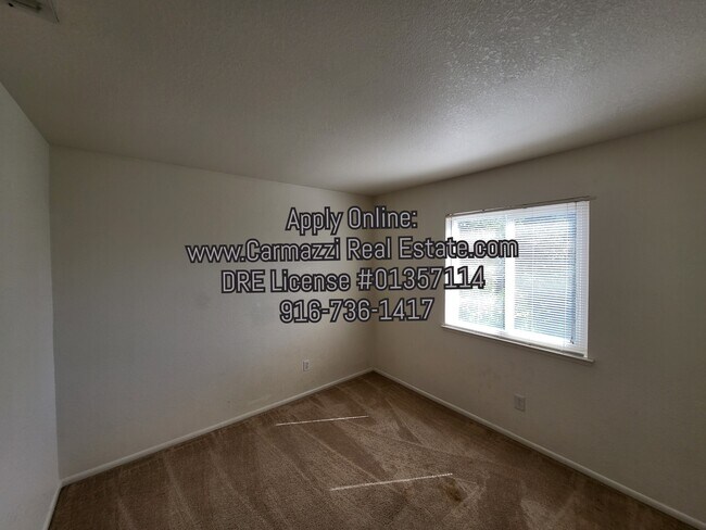 Building Photo - 9244 Mapleview Way
