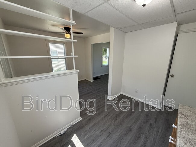 Building Photo - 2099-2101 West Mound Street - 2101