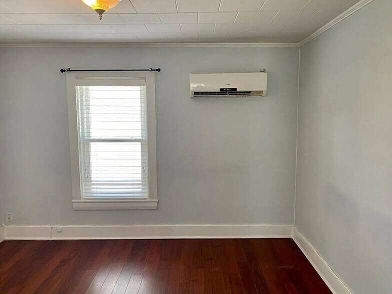 Building Photo - 31 Tremont St