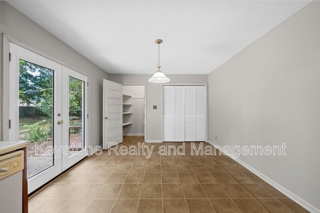 Building Photo - 3445 Arvin Dr
