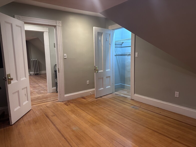 Bedroom 1.2 - 99 Union St