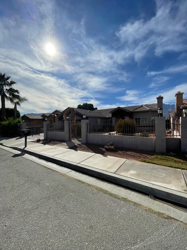 Building Photo - 31325 Avenida La Gaviota