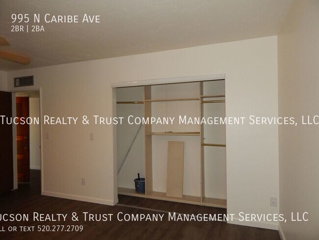 Building Photo - 995 N Caribe Ave