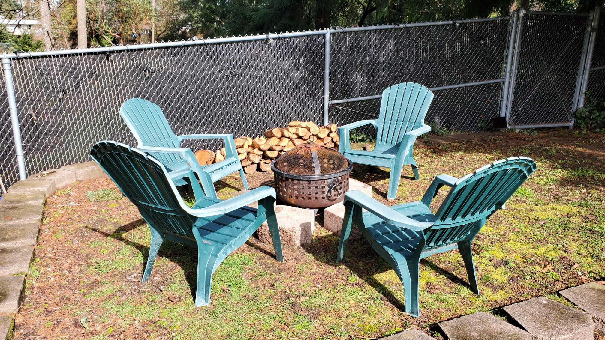 Building Photo - 434 S 199th St