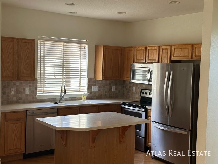 Building Photo - 14078 Blue River Trail