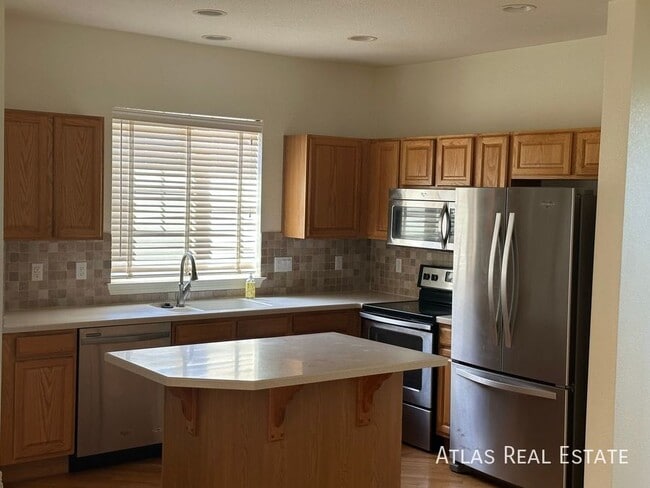 Building Photo - 14078 Blue River Trail