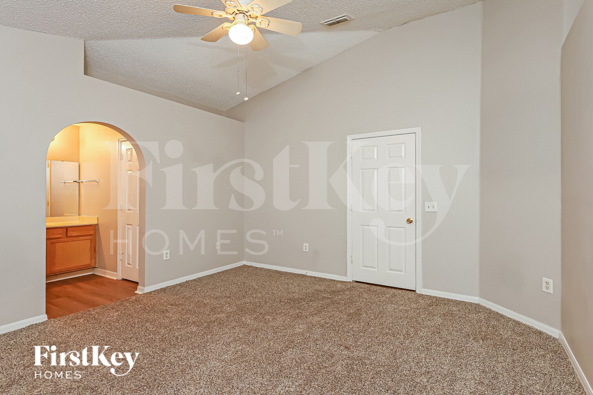 Building Photo - 6883 Playpark Trail W
