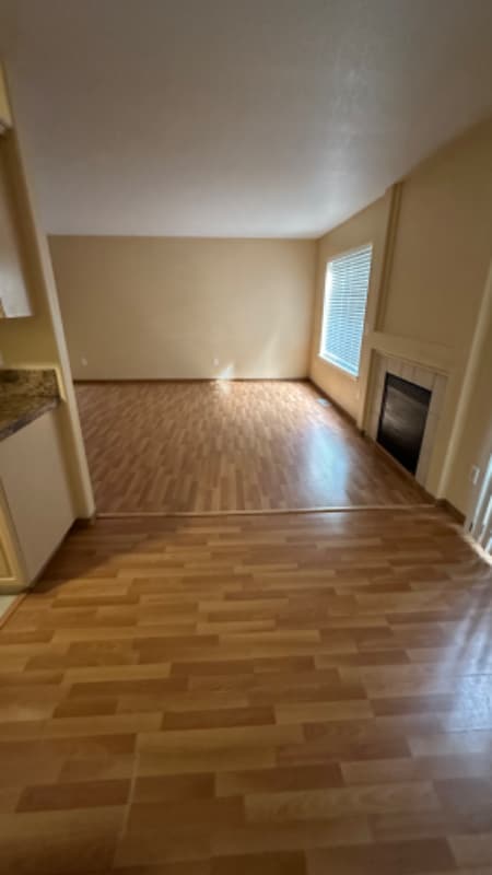 Building Photo - 8421 NE 36th St