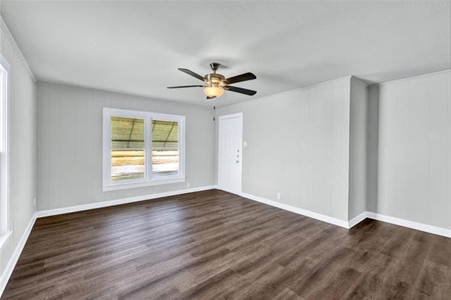 Building Photo - 907 NW Main