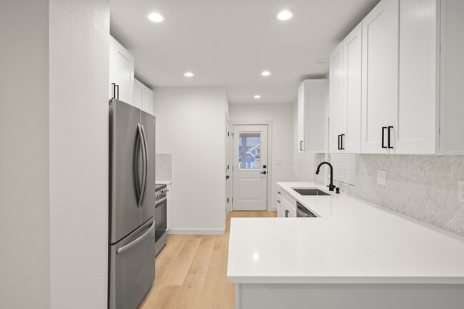 Building Photo - 110 NW 83rd St