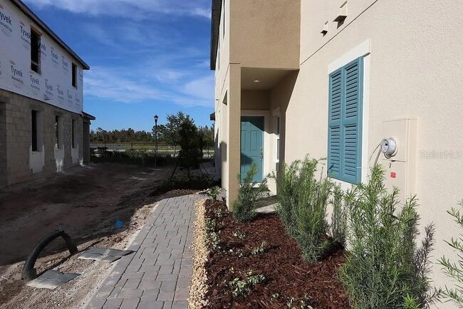 Building Photo - 29897 Southwell Ln