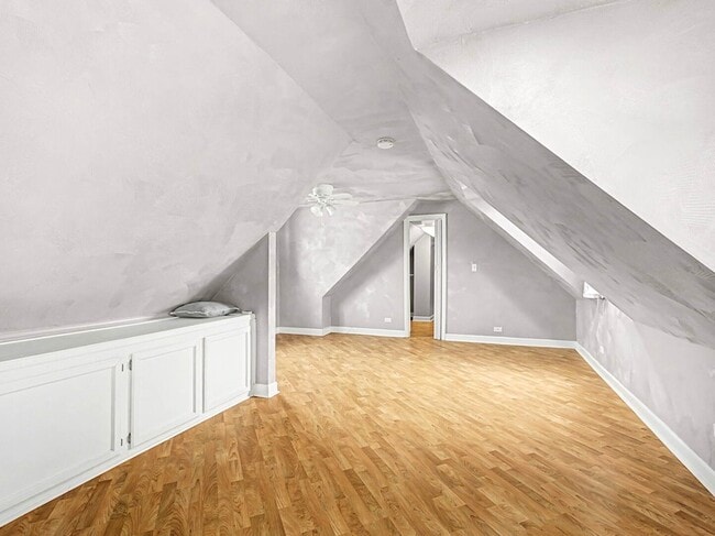 Building Photo - 8621 Natchez Ave