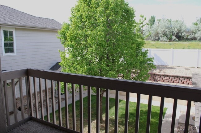 Building Photo - Lovely Two Bedroom Condo in Greeley
