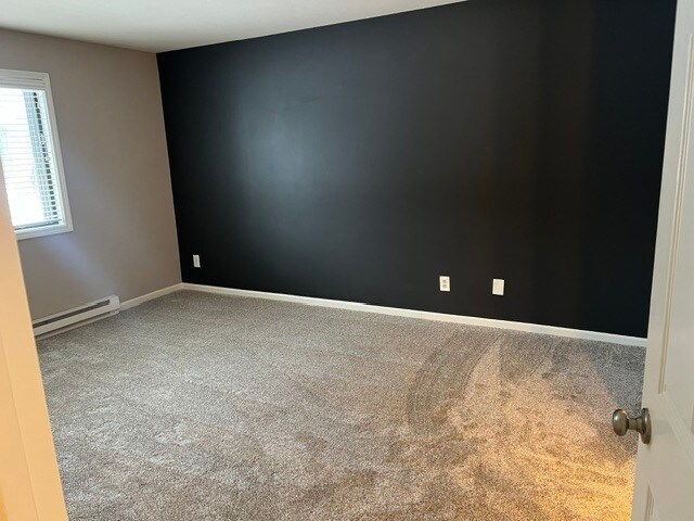 Primary Bedroom - 642 Dundee Ln