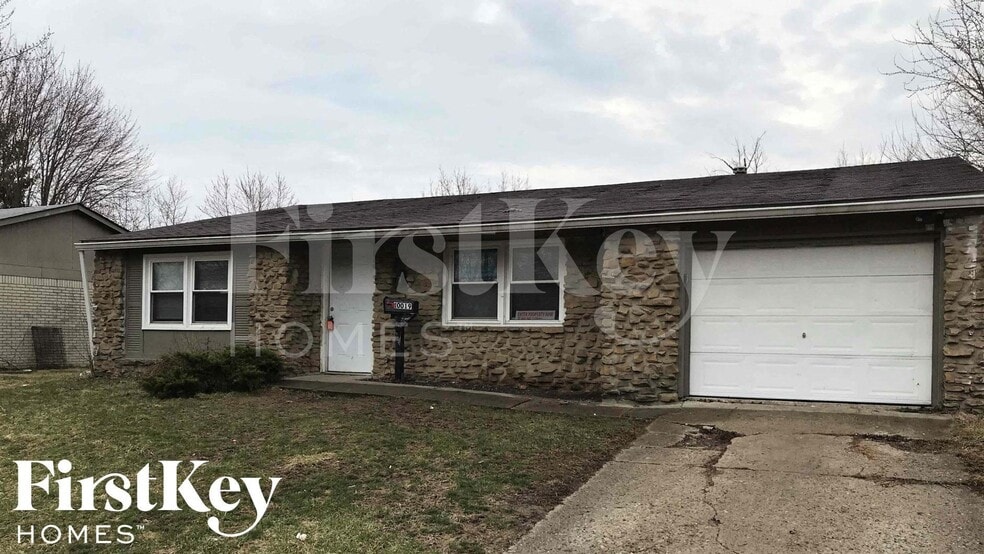 Primary Photo - 10019 Catalina Dr