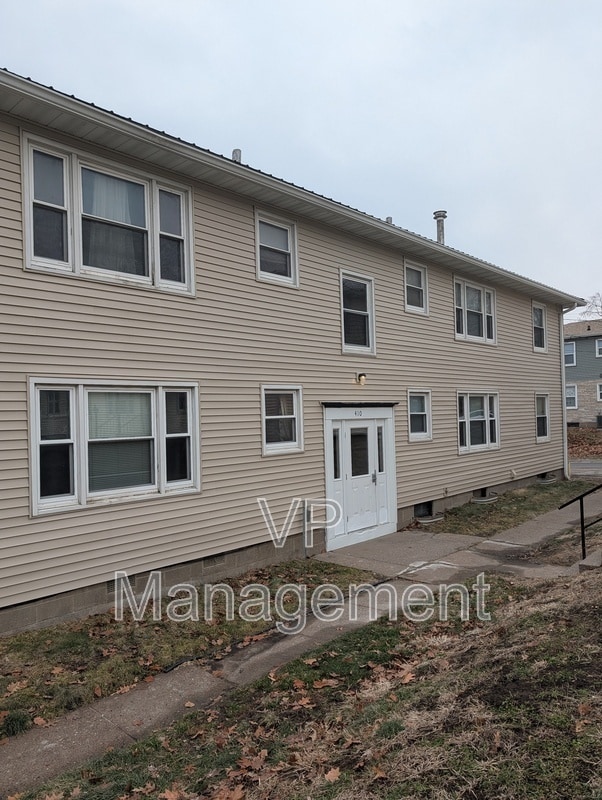 Building Photo - 410 23rd St