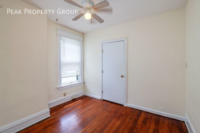 Building Photo - 3012 Marshall Ave