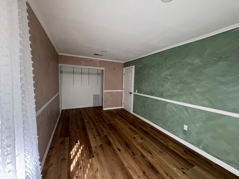 Building Photo - 14440 Harvey Ln