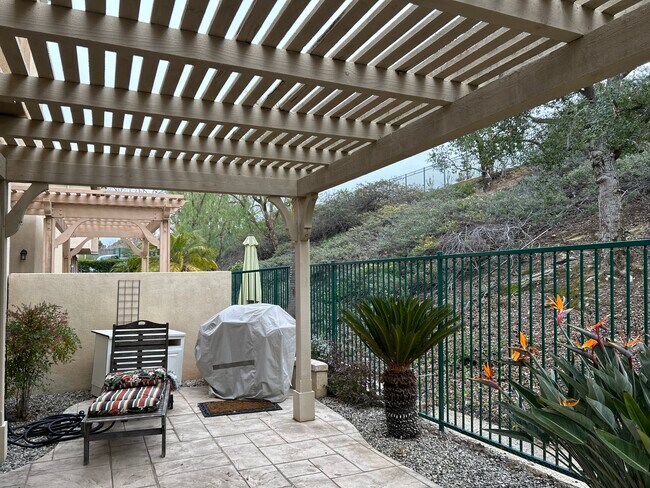 Patio - 580 Fenwick Way