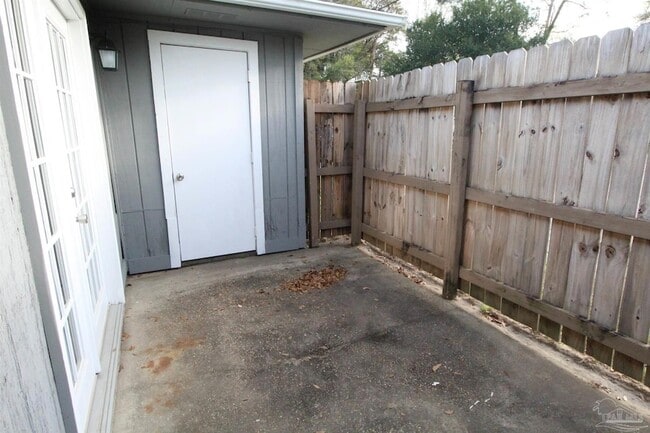 Building Photo - 50 Fulton Ave